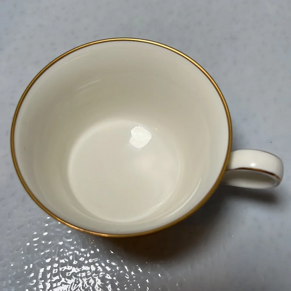 Vintage Noritake Ivory China Suffolk Coffee/Tea Cups Japan Set 5 - Picture 4 of 8
